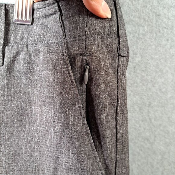 SwissTech Mens 42 Shorts Flat Front Gray Poly Elastic Waistband Pockets Stretch - Picture 8 of 15